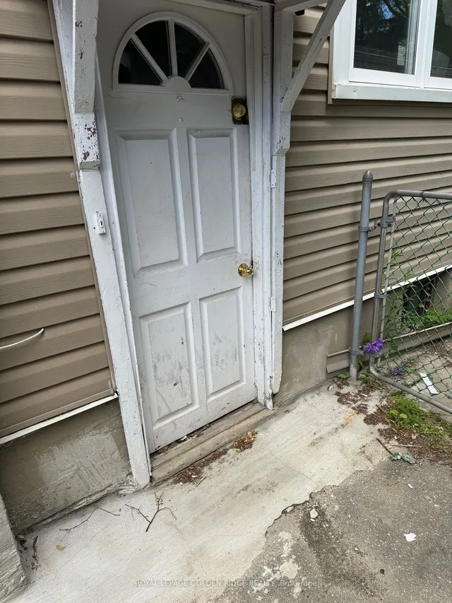 Additional image 8 of 159 Eastwood Ave