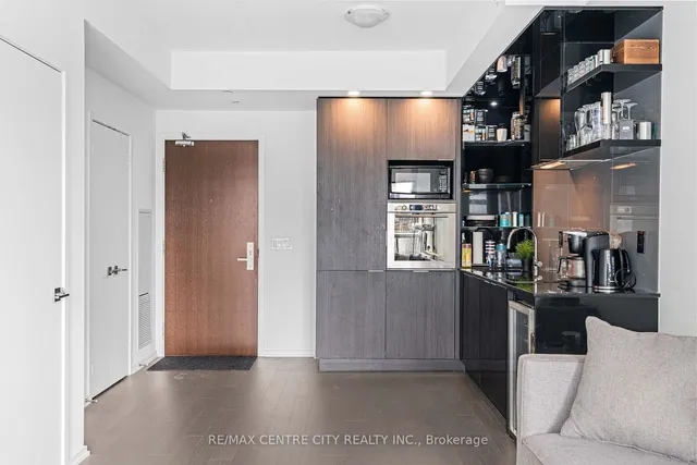 Additional image 18 of 70 Temperance St Unit LPH5410