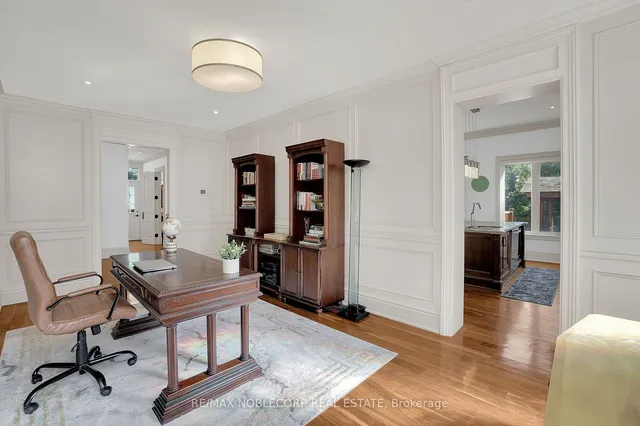 Additional image 10 of 35 Yorkdale Cres