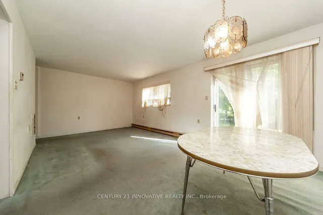 Additional image 9 of 5 Wiggens Crt