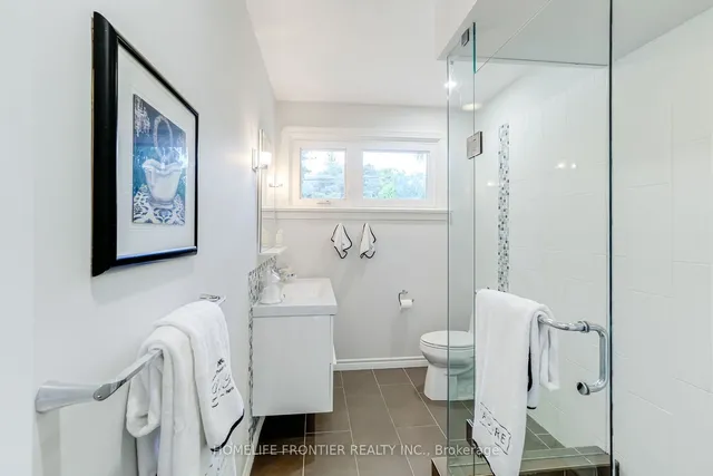 Additional image 22 of 26 Flaremore Cres