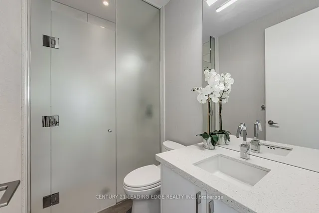Additional image 19 of 39 QUEENS Quay Unit 1211