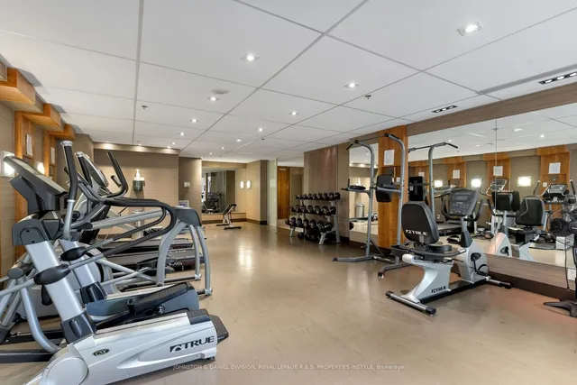 Additional image 35 of 205 Frederick St Unit 702