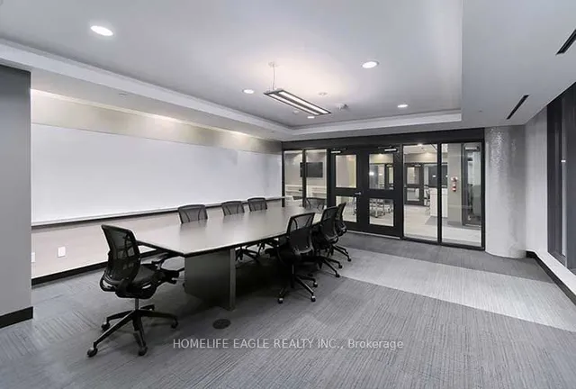 Additional image 28 of 51 East Liberty St Unit 706