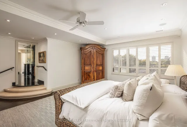 Additional image 11 of 2 Lynwood Ave Unit PH1