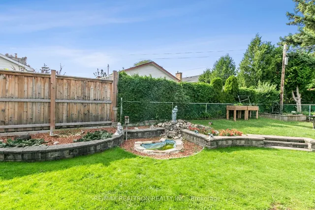 Additional image 24 of 20 Kennebec Cres