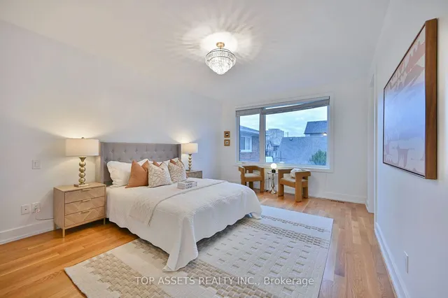 Additional image 16 of 165 Strathnairn Ave