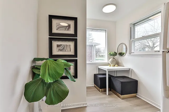 Additional image 12 of 81 Maxome Ave