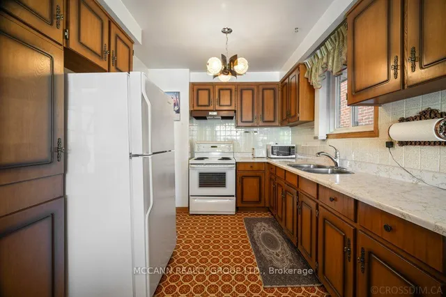 Additional image 12 of 403 Melrose Ave