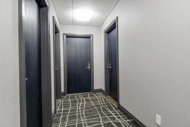 Additional image 6 of 297 College St Unit 628