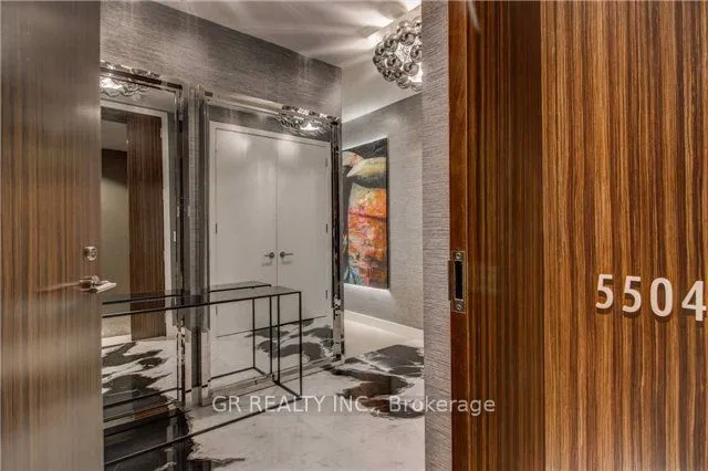 Additional image 5 of 180 University Ave Unit 5504