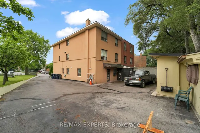 Additional image 5 of 44 Elway Crt