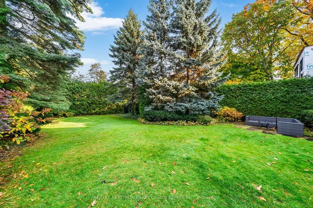 Additional image 33 of 253 Dunvegan Rd