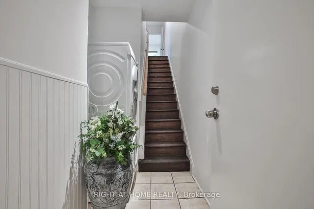 Additional image 18 of 574 Crawford St