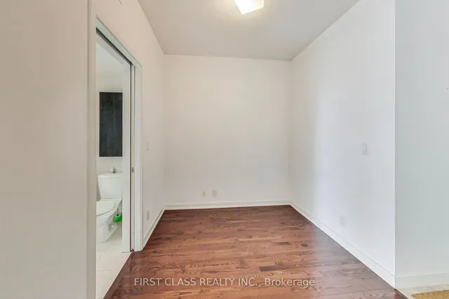 Additional image 18 of 12 York St Unit 2003