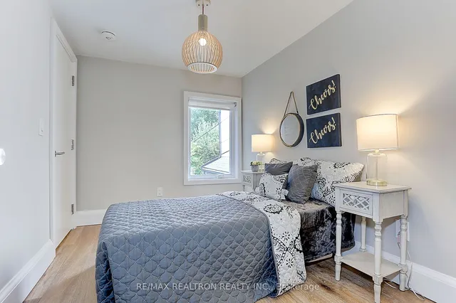 Additional image 27 of 14 Marion St