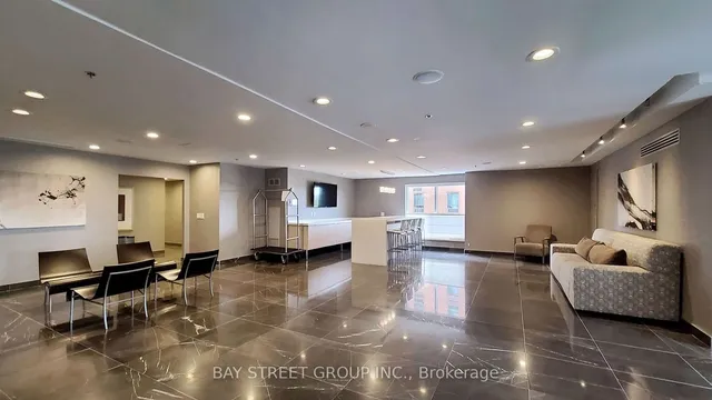 Additional image 34 of 8 Park Rd Unit 2016