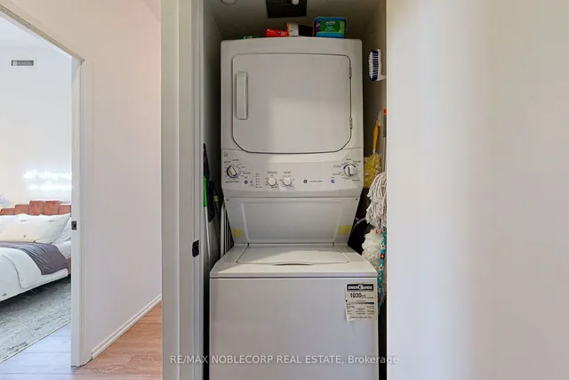 Additional image 29 of 75 St Nicholas St Unit 301