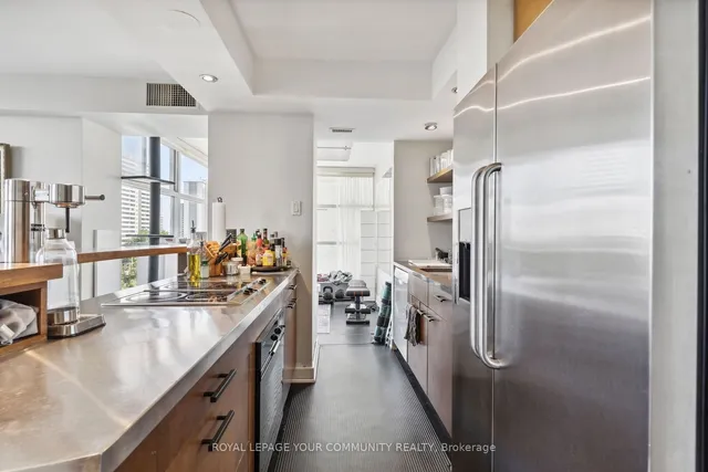 Additional image 6 of 409 Bloor St Unit 602