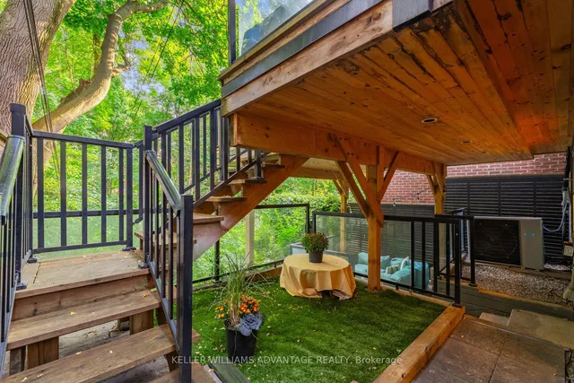 Additional image 33 of 37 Farnham Ave