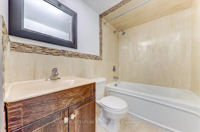 Additional image 19 of 36 Lee Centre Dr Unit 1905