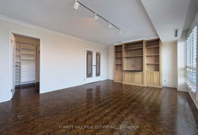 Additional image 14 of 449 Walmer Rd Unit 902