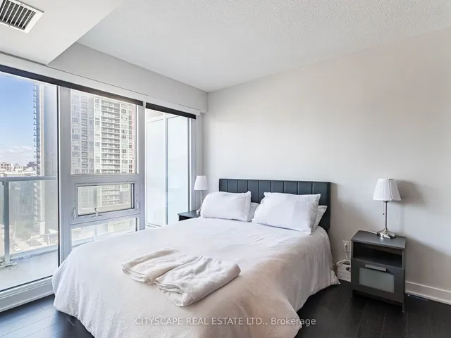 Additional image 22 of 17 Bathurst St Unit 1509