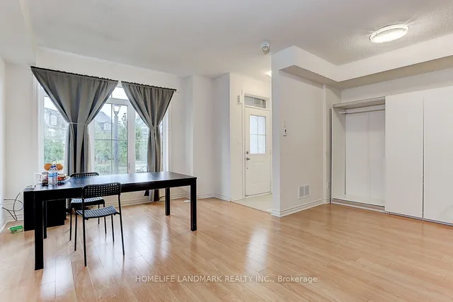 Additional image 9 of 8 Eaton Park Lane Unit 18