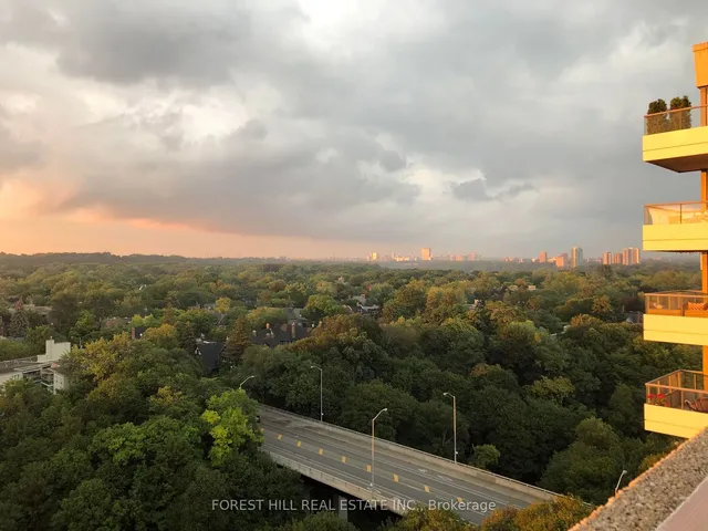 Additional image 8 of 360 Bloor St Unit 1503