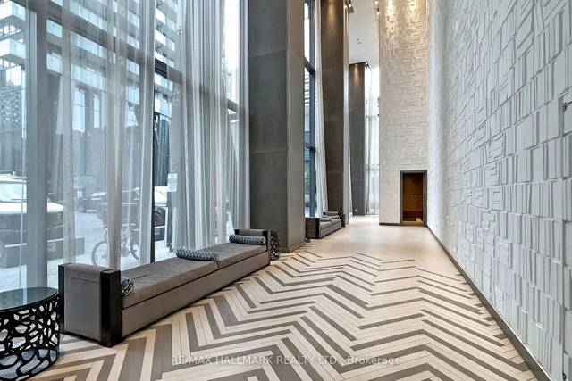 Additional image 8 of 65 St Mary St Unit 3607