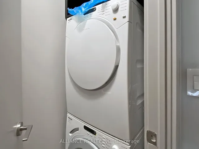 Additional image 14 of 39 Queens Quay Unit 1023