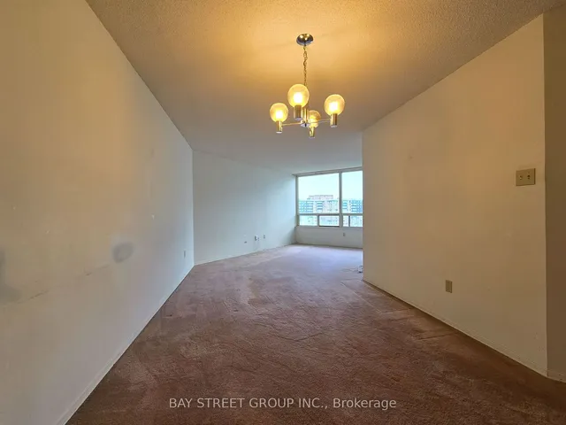 Additional image 8 of 300 Alton Towers Circ Unit 1609