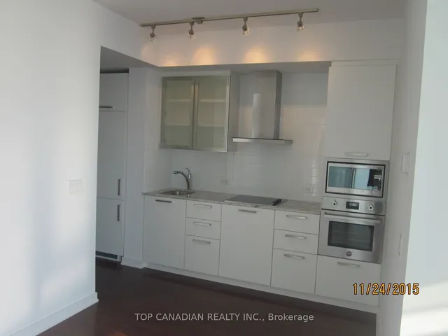 Additional image 2 of 14 York St Unit 5705