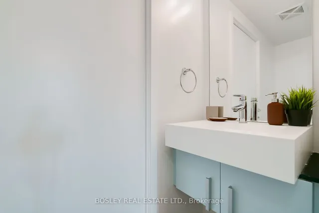 Additional image 22 of 38 Dan Leckie Way Unit 316