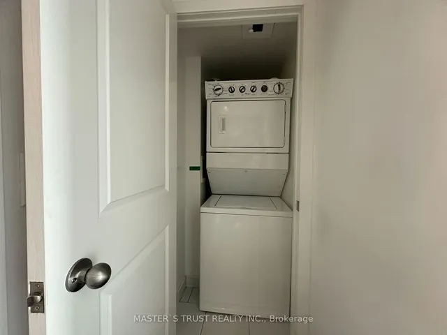 Additional image 5 of 105 George St Unit 601