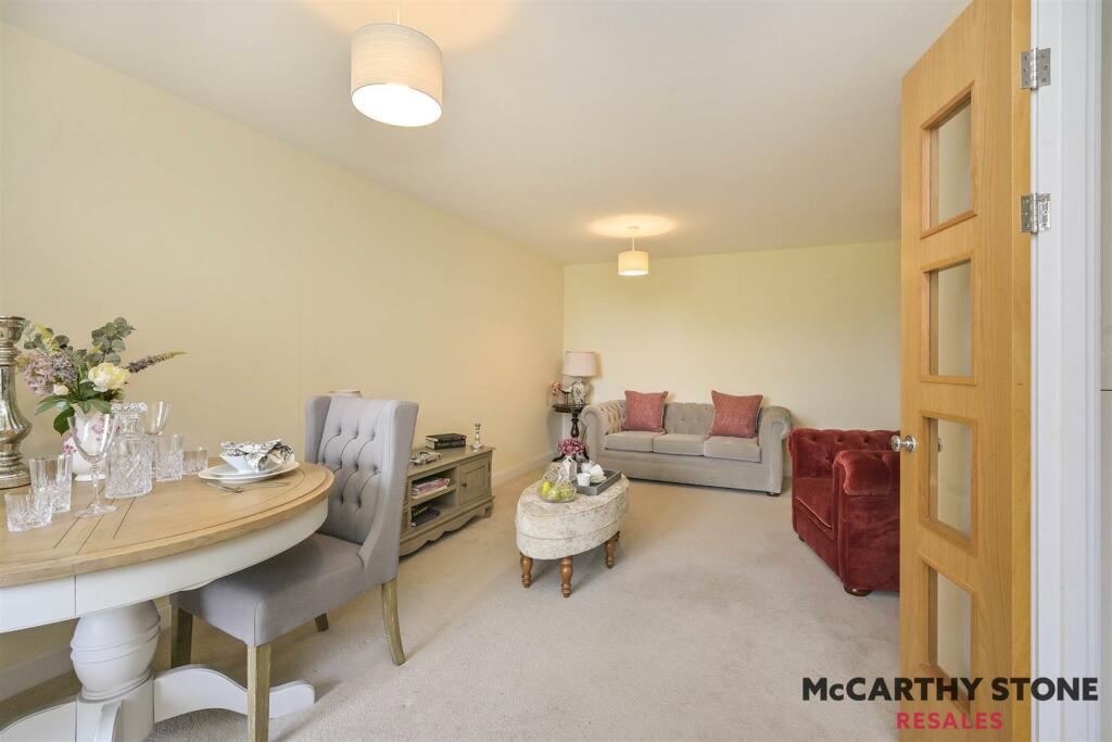 Additional image 17 of Eleanor House, London Road, St. Albans . AL1 1NR