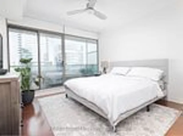 Additional image 8 of 18 Yorkville Ave Unit 2403