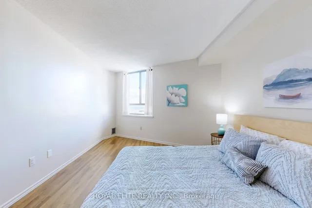 Additional image 15 of 270 Queens Quay Unit 2504