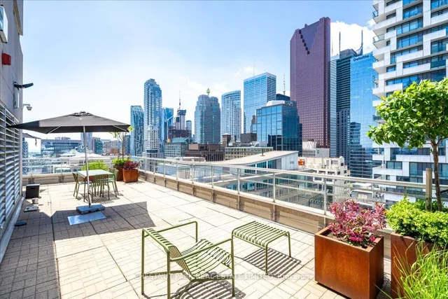 Additional image 19 of 50 Lombard St Unit 1401