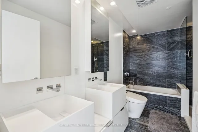 Additional image 20 of 1 Bloor St Unit 6805