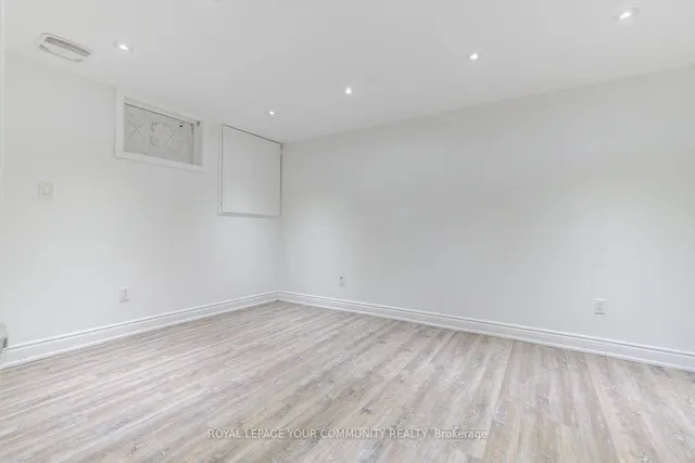 Additional image 31 of 2 Christina Cres