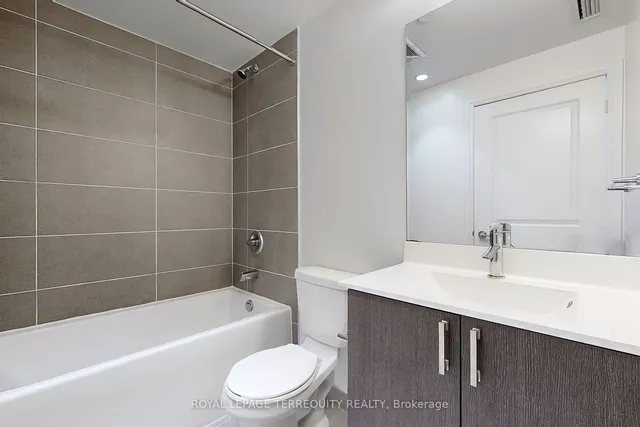 Additional image 20 of 50 Ann O'Reilly Rd Unit 611