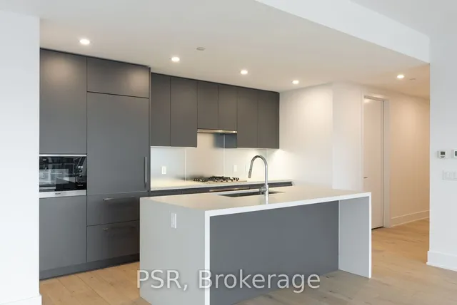 Additional image 4 of 346 Davenport Rd Unit 304