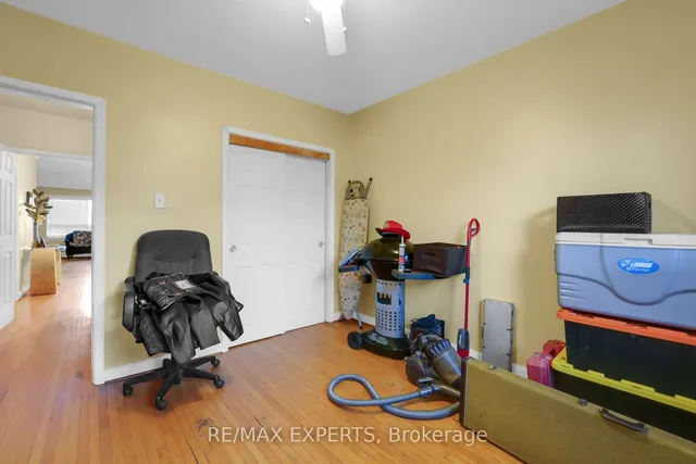 Additional image 26 of 44 Elway Crt