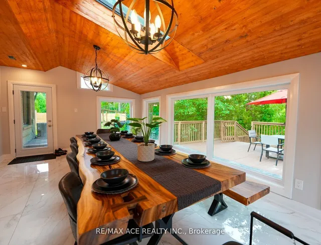 Additional image 14 of 2270 Meadowvale Rd