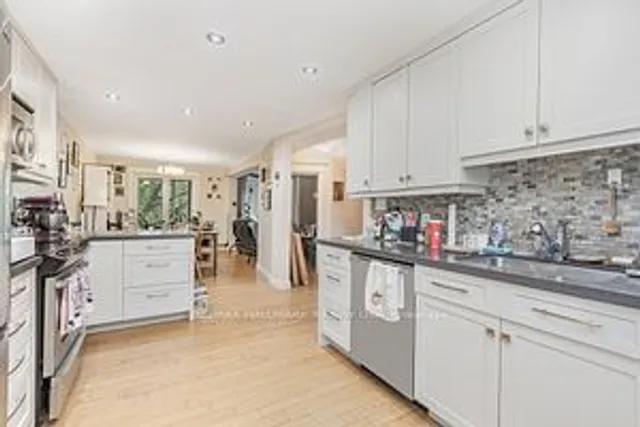 Additional image 7 of 47 Laws St