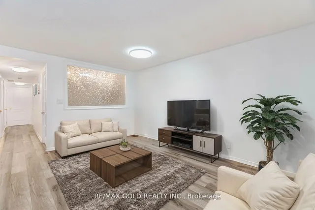 Additional image 5 of 15 Strangford Lane Unit 104