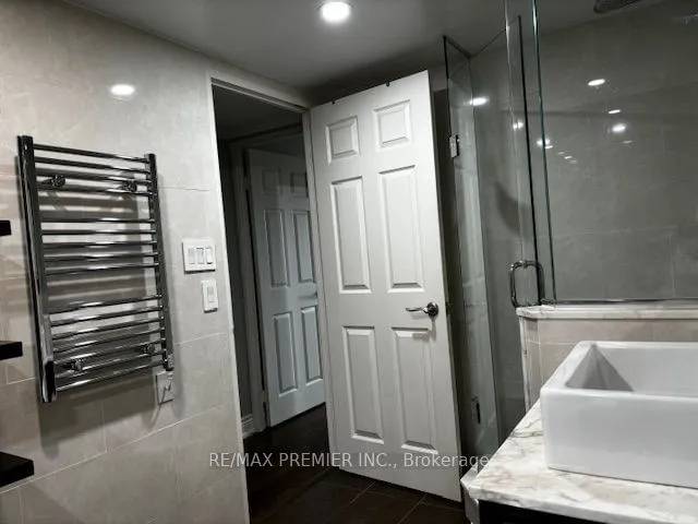 Additional image 12 of 225 Davenport Rd Unit 610