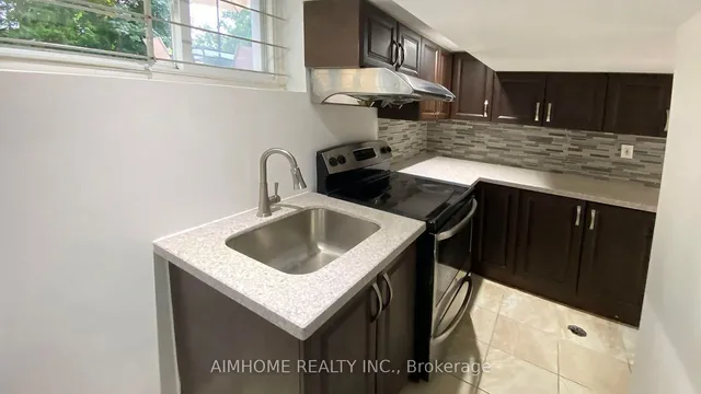 Additional image 33 of 63 Bowerbank Dr