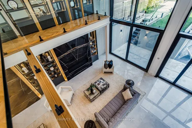 Additional image 32 of 217 Richview Ave